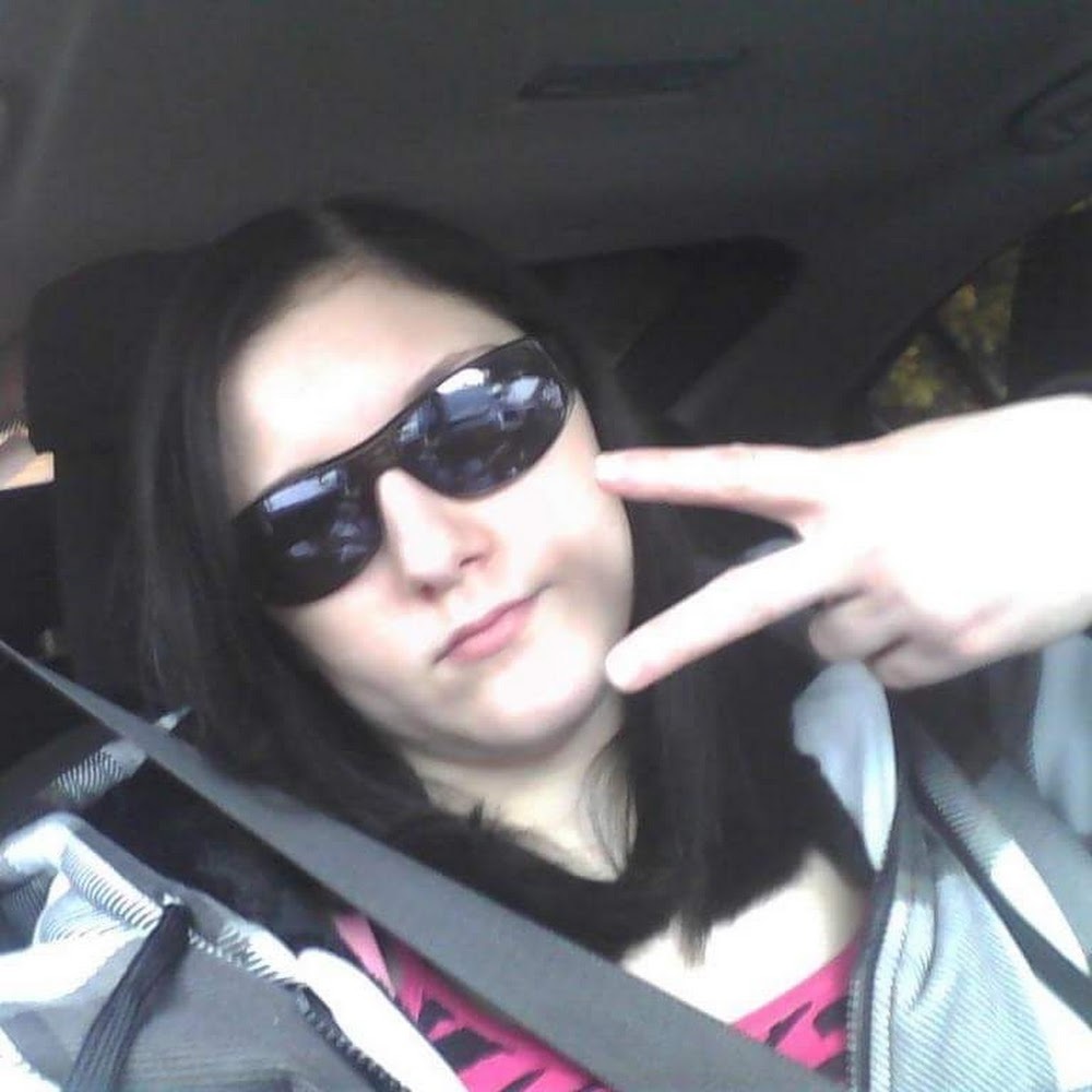 Meet your Posher, Valerie